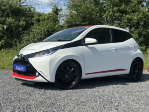 2017 Toyota Aygo 1.0 Vvt-I X-Press in White — image 6