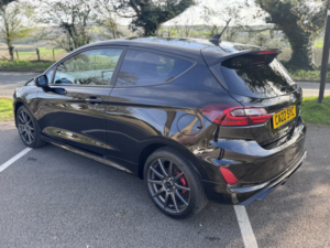 2022 Ford Fiesta 1.5 Fiesta St-2 3 Door 1.5l Ecoboost 200ps Fwd 6-Speed Manual in Black — image 3