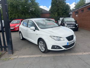 2010 SEAT Ibiza 1.4 16v Good Stuff in White — image 3