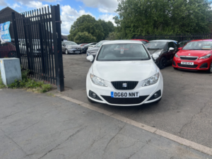 2010 SEAT Ibiza 1.4 16v Good Stuff in White — image 5