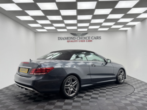 2014 Mercedes-Benz E Class 2.1 E220 Cdi Amg Sport in Grey — image 4