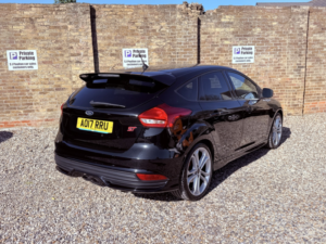 2017 Ford Focus 2.0 T Ecoboost St-2 in Black — image 6