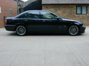 2001 BMW M5 Ref 8702 - BMW E39 M5 4.9 (s62 V8) Manual (rhd - Uk Car) in Black — image 2