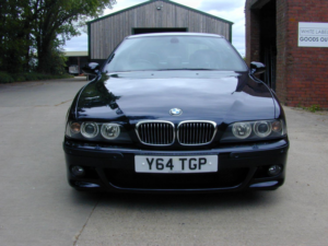 2001 BMW M5 Ref 8702 - BMW E39 M5 4.9 (s62 V8) Manual (rhd - Uk Car) in Black — image 4