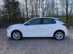2020 Vauxhall Corsa 1.2 Se Hatchback 5dr Petrol Manual Euro 6 (75 Ps) in White — image 6