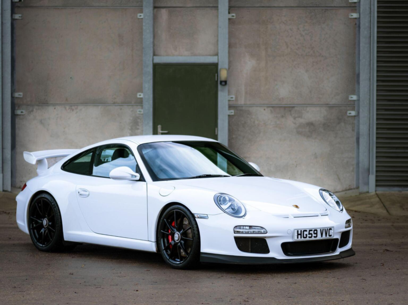 2010 Porsche 911 3.8 997 Gt3 2dr in White — image 1