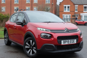 2019 Citroen C3 1.2 Puretech Feel Euro 6 5dr in Red — image 3