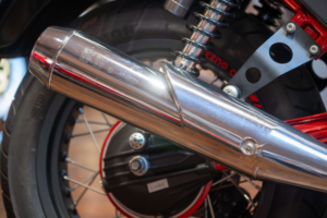 2015 Moto Guzzi V7 744 Cafe Racer in Silver — image 5