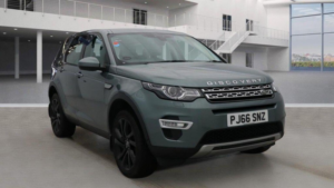 2016 Land Rover Discovery Sport 2.0 Td4 Hse Luxury Auto 4WD Euro 6 (s/s) 5dr in Grey — image 6