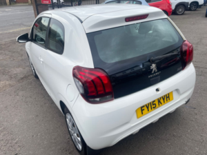 2015 Peugeot 108 1.0 Vti Active Hatchback 3dr Petrol Manual Euro 5 Euro 5 (68 Ps) in White — image 6