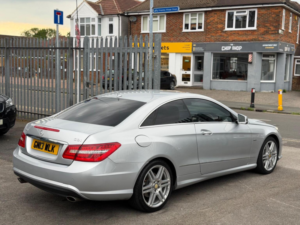 2013 Mercedes-Benz E Class 3.0 E350 Cdi V6 Blueefficiency Sport G-Tronic Euro 5 2dr in Silver — image 4