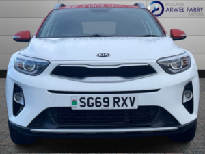 2019 Kia Stonic 1.0 T-Gdi Mixx in White — image 2