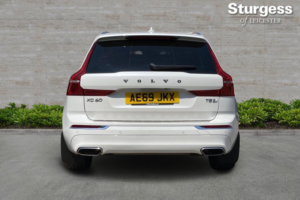 2019 Volvo Xc60 2.0 T5 Inscription Pro Auto Euro 6 (s/s) 5dr in White — image 6