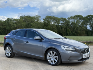 2016 Volvo V40
