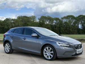 2016 Volvo V40 2.0 Inscription D2 in Grey — image 2