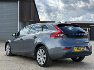 2016 Volvo V40 2.0 Inscription D2 in Grey — image 6