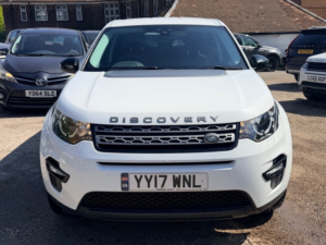 2017 Land Rover Discovery Sport Td4 Pure Special Edition in White — image 3