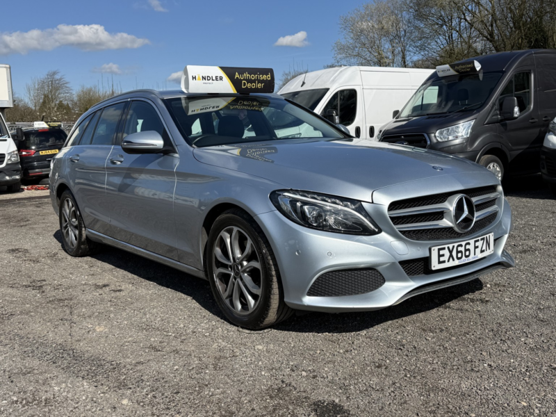 2016 Mercedes-Benz C Class 1.6 C200d Sport in Silver — image 1