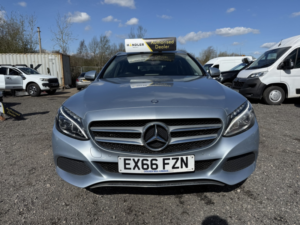 2016 Mercedes-Benz C Class 1.6 C200d Sport in Silver — image 2