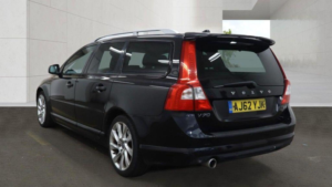 2013 Volvo V70 2.0 D3 R-Design Geartronic Euro 5 (s/s) 5dr in Black — image 3