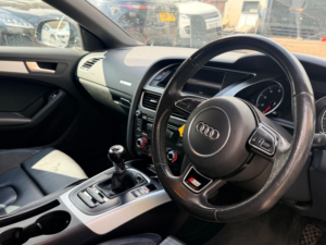 2014 Audi A5 Sportback Tfsi S Line in Black — image 3