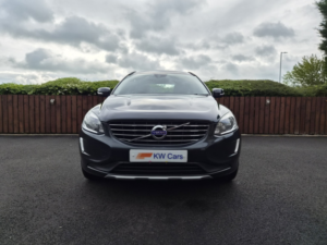 2017 Volvo Xc60 2.4 Se Nav D4 AWD in Grey — image 4