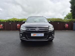 2015 Volkswagen Tiguan 2.0 Tdi Bluemotion Tech R-Line in Black — image 4