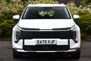 2025 Kia Sportage 1.6 T-Gdi Pure SUV 5dr Petrol Manual Euro 6 (s/s) (147 Bhp) in White — image 5