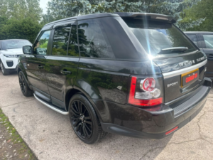 2012 Land Rover Range Rover Sport 3.0 Sd V6 Hse in Black — image 6