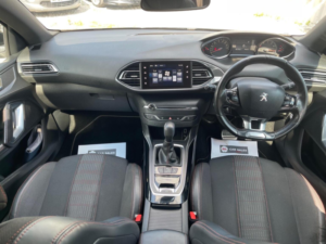 2016 Peugeot 308 1.2 Puretech Gt Line Eat Euro 6 (s/s) 5dr in Black — image 4