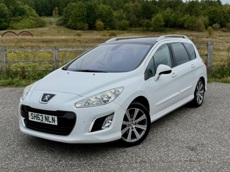 2013 Peugeot 308 1.6 Vti Active in White — image 1