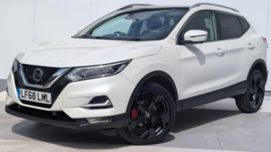 2018 Nissan Qashqai 1.3 Dig-T Tekna Euro 6 (s/s) 5dr in White — image 3