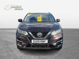 2019 Nissan Qashqai 1.3 Dig-T N-Connecta in Black — image 2