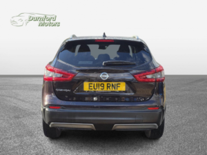 2019 Nissan Qashqai 1.3 Dig-T N-Connecta in Black — image 5