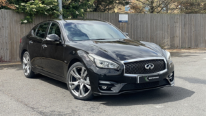 2017 Infiniti Q70