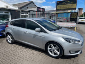 2016 Ford Focus 1.5 Tdci Zetec Hatchback 5dr Diesel Manual Euro 6 (s/s) (120 Ps) in Silver — image 4