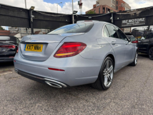 2017 Mercedes-Benz E Class 2.0 E200d Se G-Tronic+ Euro 6 (s/s) 4dr in Silver — image 5