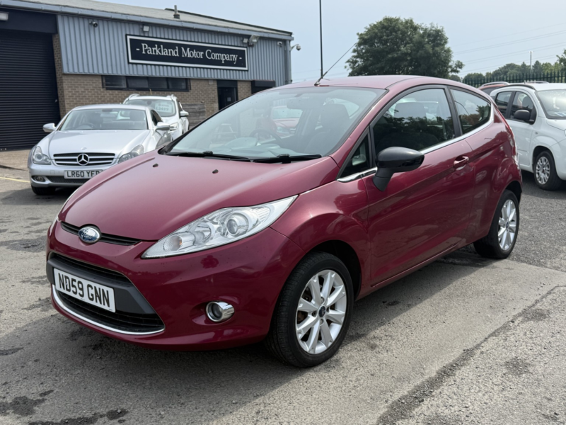 2009 Ford Fiesta 1.3 Zetec in Red — image 1