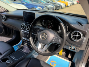 2016 Mercedes-Benz A Class 1.5 A180d Sport (executive) 7g-Dct Euro 6 (s/s) 5dr in Grey — image 3