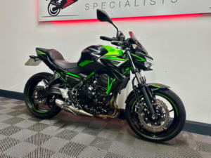 2022 Kawasaki Z650 650 Supernaked Euro 5 in Green — image 3