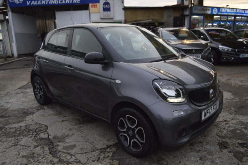 2017 Smart Forfour 1.0 Prime in Grey — image 1