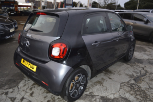 2017 Smart Forfour 1.0 Prime in Grey — image 2