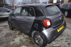 2017 Smart Forfour 1.0 Prime in Grey — image 4