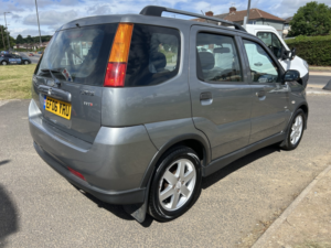 2006 Suzuki Ignis Glx 1.5 Vvt-S 4grip in Grey — image 4