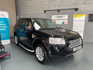 2008 Land Rover Freelander 2 2.2 Td4 Hse Auto 4WD Euro 4 5dr in Black — image 2