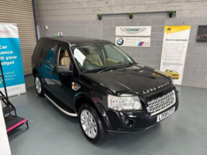 2008 Land Rover Freelander 2 2.2 Td4 Hse Auto 4WD Euro 4 5dr in Black — image 3