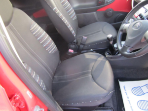 2014 Citroen C1 1.0 I Platinum in Red — image 6