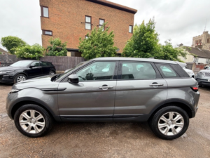 2018 Land Rover Range Rover Evoque Ed4 Se Tech in Grey — image 3