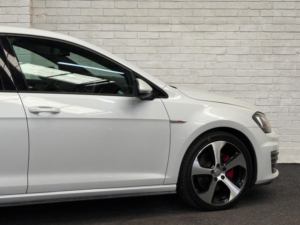 2015 Volkswagen Golf 2.0 Tsi Bluemotion Tech Gti DSG Euro 6 (s/s) 5dr in White — image 4