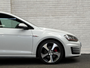 2015 Volkswagen Golf 2.0 Tsi Bluemotion Tech Gti DSG Euro 6 (s/s) 5dr in White — image 6